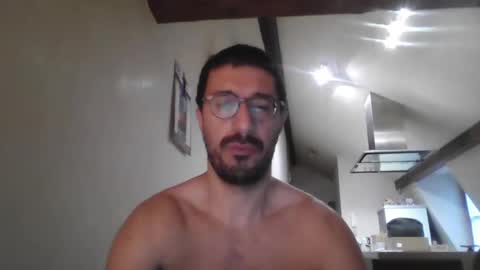 Johnfrench online show from December 2, 8:25 am