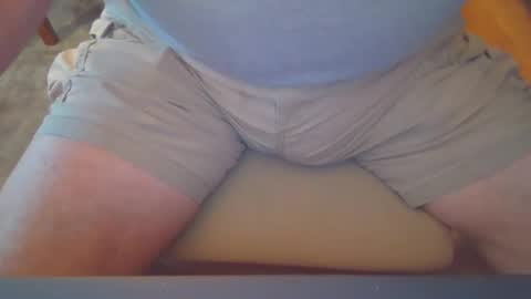 Snapshot of johnxxx549 chatting on September 30, 1:32 pm johnxxx549 online show from September 30, 1:32 pm