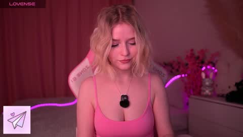 Paula online show from March 16, 2:37 am