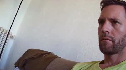 jojo19844 online show from September 26, 9:17 am