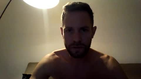 jojo19844 online show from October 10, 7:52 pm