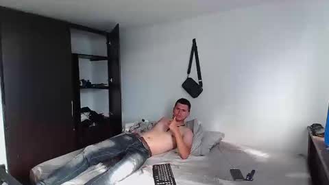 Snapshot of jokerbrad_1 chatting on October 16, 8:51 pm jokerbrad_1 online show from October 16, 8:51 pm
