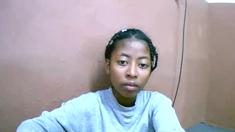 joliekah27 online show from March 1, 3:53 am