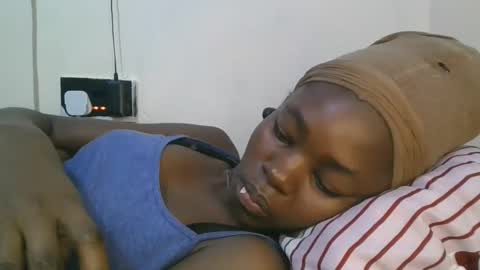 jollynabeb online show from October 15, 12:25 am