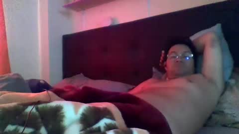 Snapshot of jon323th chatting on March 12, 6:00 pm jon323th online show from March 12, 6:00 pm