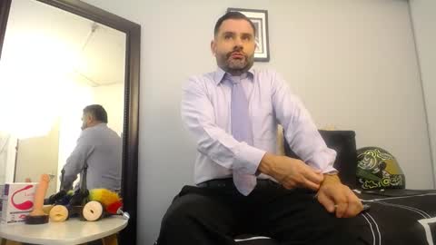  JONAS BEARD  online show from November 25, 3:22 pm