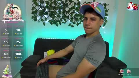 Snapshot of jonathanjoestar_ chatting on December 20, 9:28 pm Instagram jonathanfit14 online show from December 20, 9:28 pm