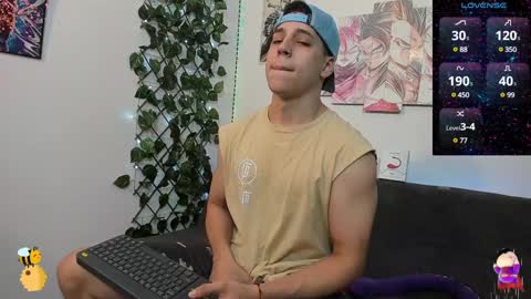 Snapshot of jonathanjoestar_ chatting on February 4, 9:31 pm Instagram jonathanfit14 online show from February 4, 9:31 pm