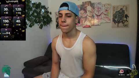 Snapshot of jonathanjoestar_ chatting on January 18, 9:02 pm Instagram jonathanfit14 online show from January 18, 9:02 pm