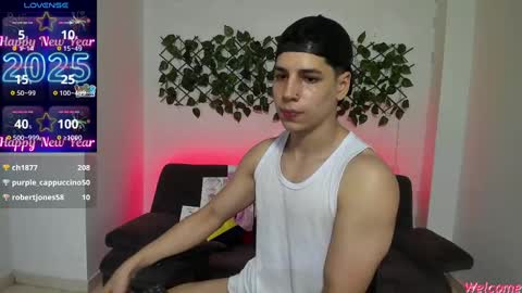 Snapshot of jonathanjoestar_ chatting on January 2, 11:06 pm Instagram jonathanfit14 online show from January 2, 11:06 pm