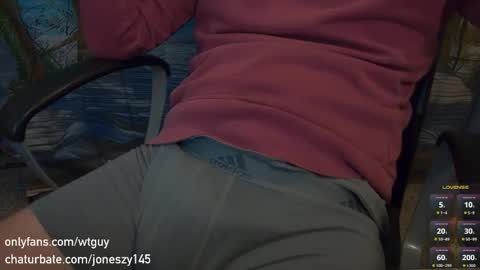 WhteGuy online show from April 29, 1:43 am