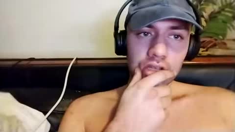 Snapshot of jonnyblow chatting on December 19, 6:12 pm J online show from December 19, 6:12 pm