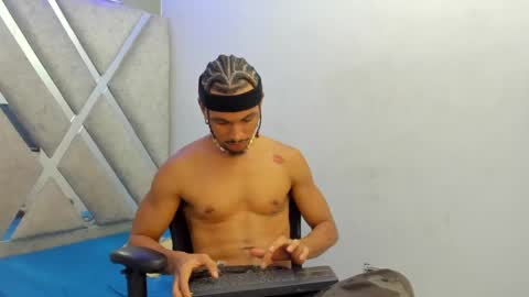 Snapshot of jordan_love7 chatting on February 28, 10:06 pm jordan online show from February 28, 10:06 pm