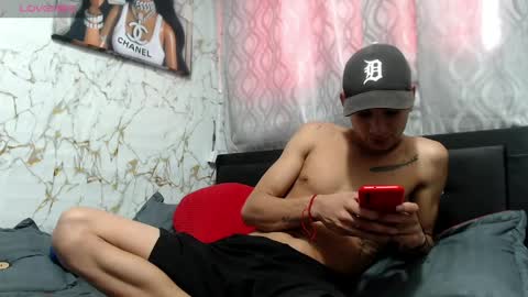 jordanandandrew online show from May 1, 8:58 pm