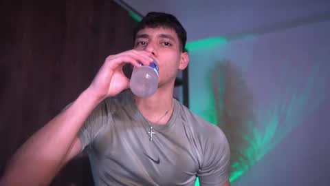 Josep online show from February 5, 10:24 pm