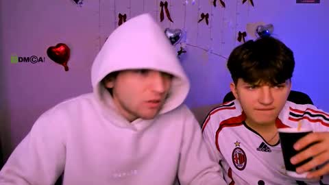 joseph_bear_ online show from March 13, 9:12 am