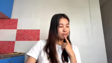 Yuki online show from June 7, 7:35 am