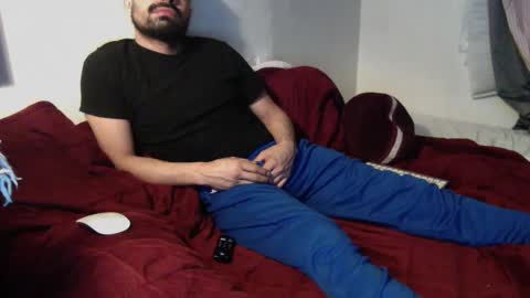 josephs1990 online show from January 13, 5:33 am