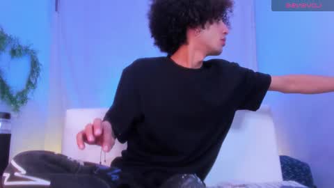 Jose online show from September 25, 6:15 pm