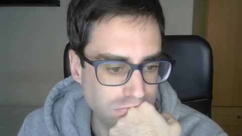 Jose online show from November 25, 3:11 pm