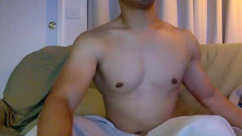 joshasian0713 online show from July 12, 12:19 pm