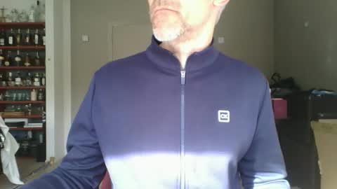 joshua154197 online show from April 4, 2:57 pm