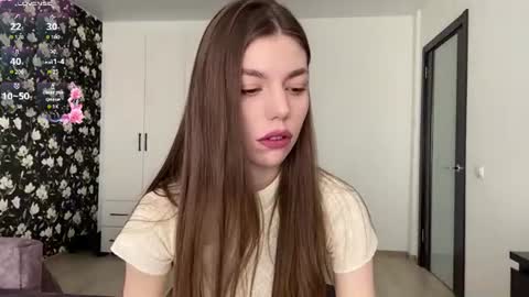 Ivy online show from June 8, 7:42 am