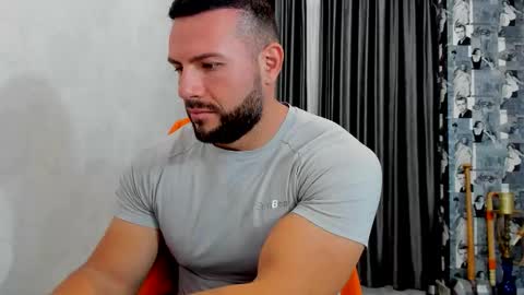 joshuamuscle69 online show from November 2, 7:41 am