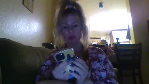 Lana Caruso online show from November 2, 6:24 am