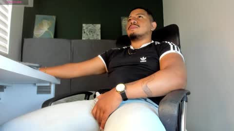 Jota Smith online show from April 13, 1:04 pm