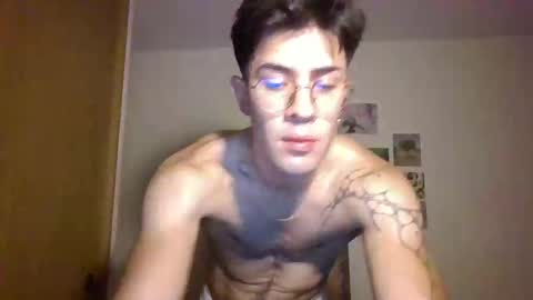 jotarojas1 online show from January 10, 4:54 am