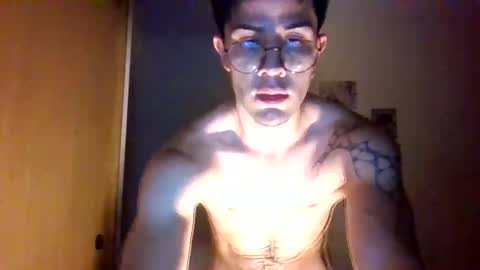 jotarojas1 online show from January 20, 4:21 am