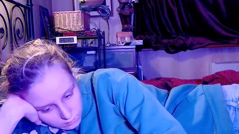 Snapshot of joy_keys chatting on January 27, 5:58 pm joy_keys online show from January 27, 5:58 pm