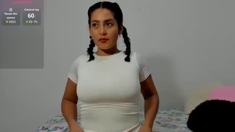 Snapshot of joyaoscura55 chatting on September 19, 12:15 am sofiaparker8 online show from September 19, 12:15 am