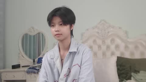 joycekay online show from October 16, 3:17 am