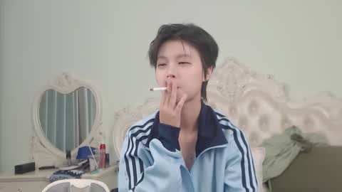 joycekay online show from October 15, 3:10 am