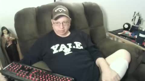 Snapshot of jpmel99 chatting on October 18, 10:14 pm jpmel99 online show from October 18, 10:14 pm