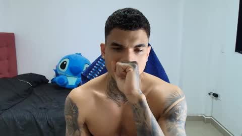 juan_gomez_1 online show from December 15, 12:39 am