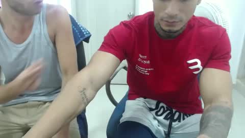 Snapshot of juan_gomez_1 chatting on February 28, 6:31 pm juan_gomez_1 online show from February 28, 6:31 pm