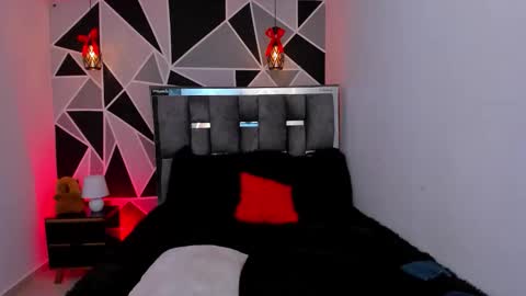 JuanSteven online show from March 13, 3:54 am