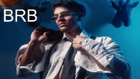 Juan Esteban online show from July 10, 11:26 am