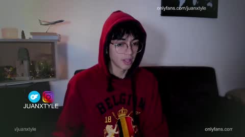 Snapshot of juancamroom chatting on September 10, 3:29 am . online show from September 10, 3:29 am