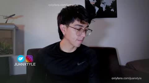 Snapshot of juancamroom chatting on September 19, 3:10 am . online show from September 19, 3:10 am