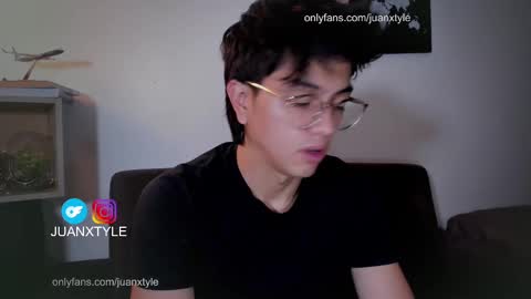 Snapshot of juancamroom chatting on September 29, 10:42 pm . online show from September 29, 10:42 pm