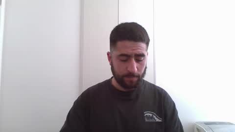 juancvrlos online show from October 31, 5:46 pm