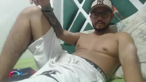 juanfe_style online show from November 12, 11:18 pm