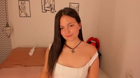 Snapshot of juanilittle chatting on September 21, 7:51 pm juani online show from September 21, 7:51 pm