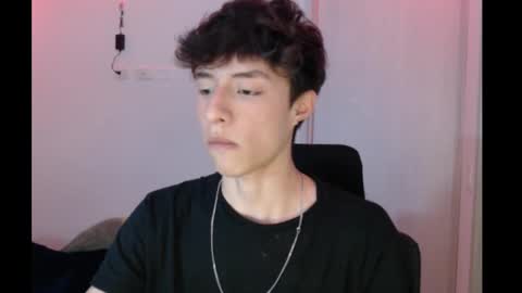 juanmres online show from November 14, 4:25 am