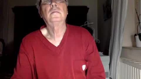 juergener342205 online show from April 30, 2:27 am