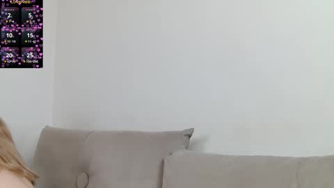 Lola  fav pattern 357595250 online show from November 11, 9:44 am